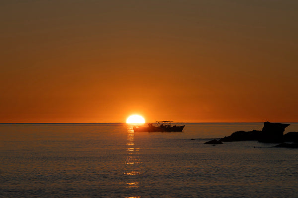 Atardecer sobre el oceano